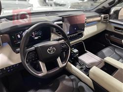 Toyota Sequoia